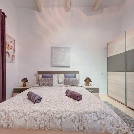 Valletta 2 Bedroom Sleeps 6 Apartment Walking Distance To Centre And The Sea Εξωτερικό φωτογραφία